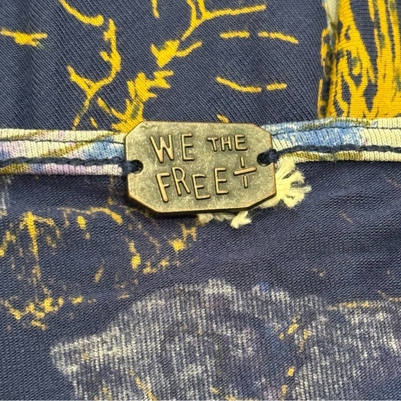 We The Free Blue and Yellow Floral Print Flutter Sleeve Fairy Top Size M - Picture 7 of 10